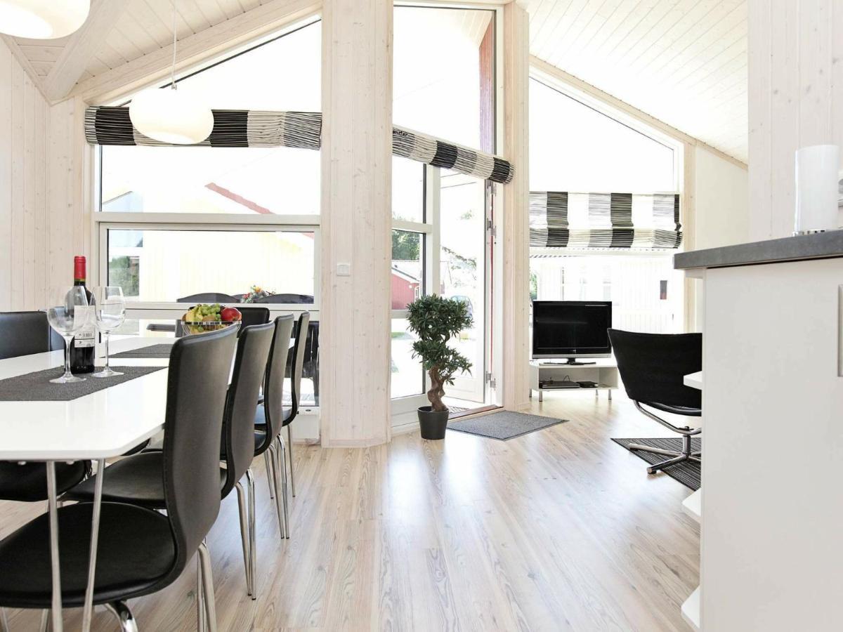 Four-Bedroom Holiday Home In Grossenbrode 1 Εξωτερικό φωτογραφία