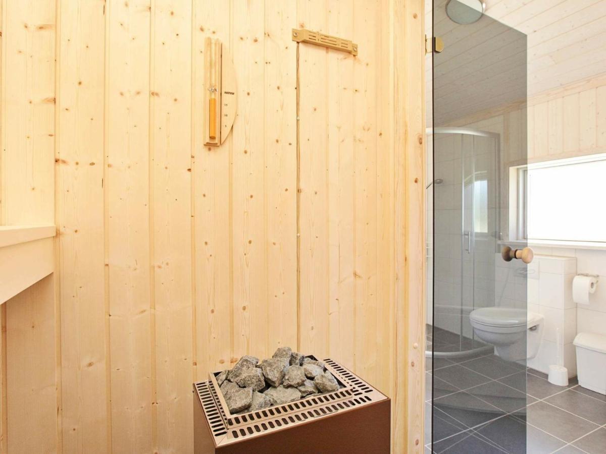 Four-Bedroom Holiday Home In Grossenbrode 1 Εξωτερικό φωτογραφία